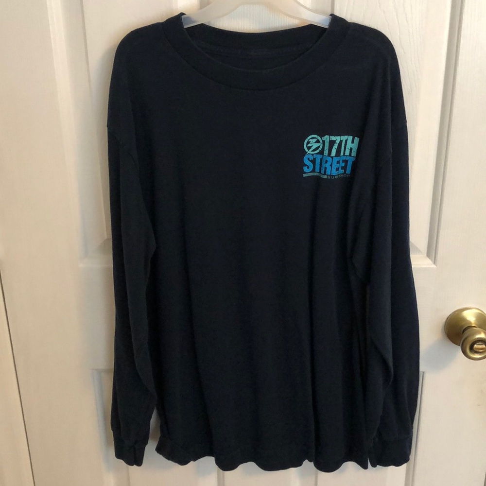 17th street surf shop long sleep t-shirt